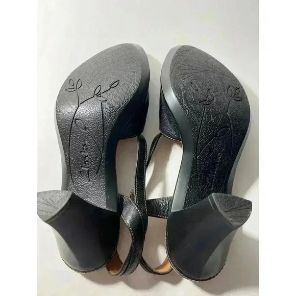 Clarks shoes - Picture 4 of 5